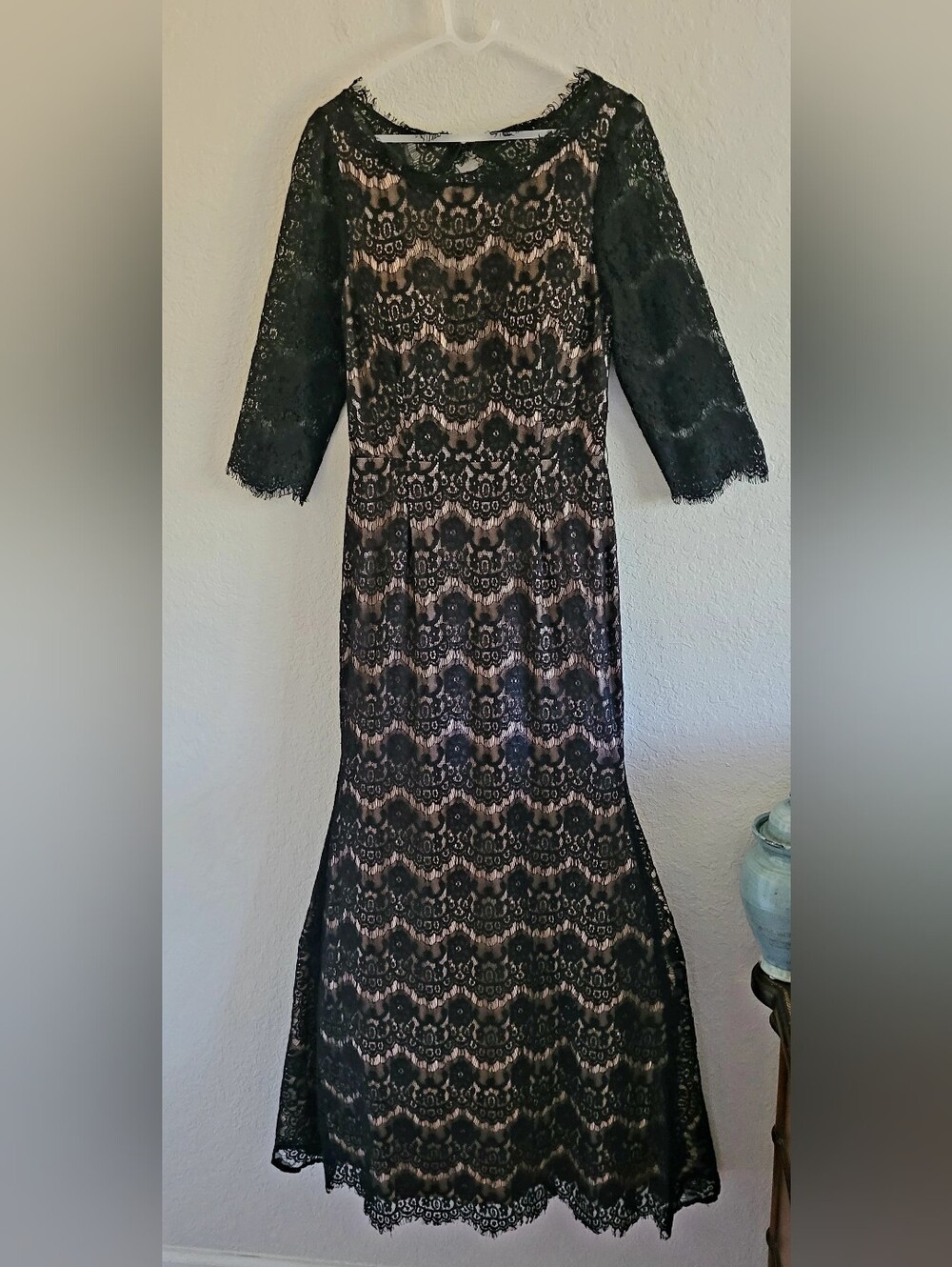 Betsy & Adam Black Lace Overlay Gown Nude Lining SZ. 12. Mermaid Witchy.